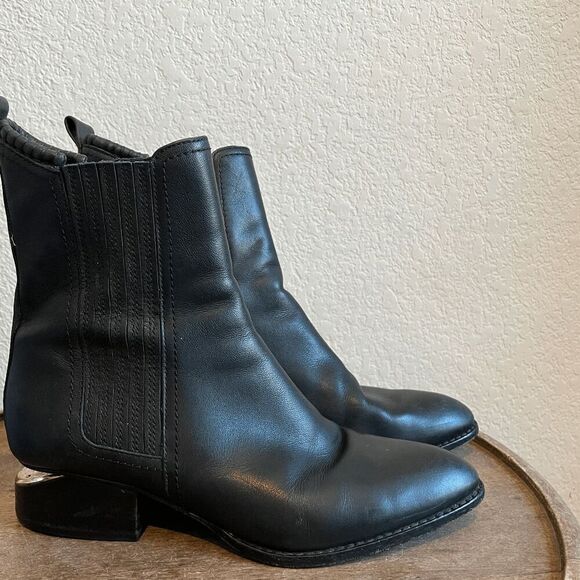 Alexander Wang Anouck Leather Rose Gold Black Chelsea Boots Womens 37 US 7 - Picture 9 of 12